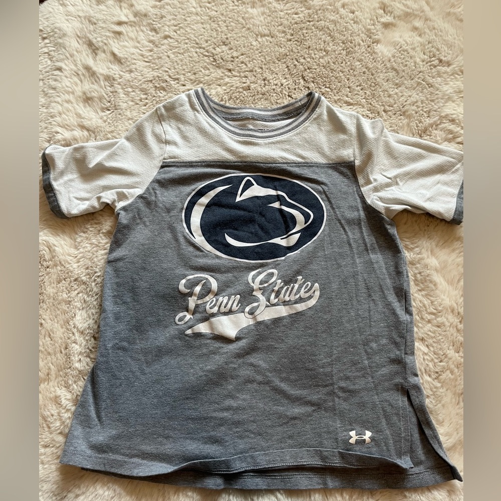 Under Armour. Heatgear. Youth small.  Penn State color lock tee.